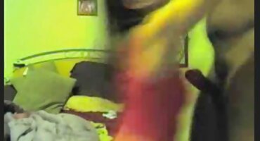 cindytea4 sex Brunette cheats trên bạn gái với bạn du nhau bè của cô.